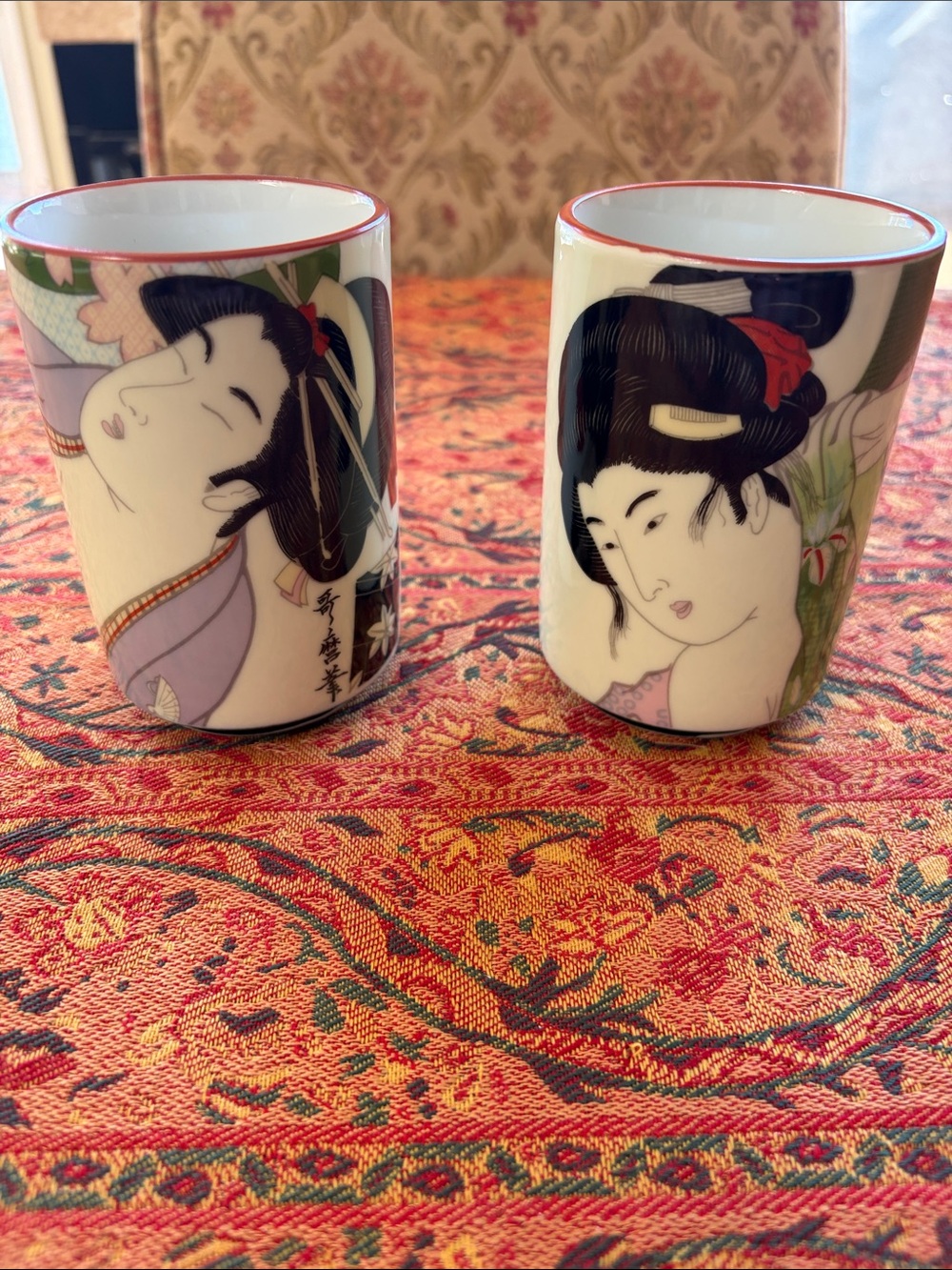 Beautiful pair of Japanese tea cups